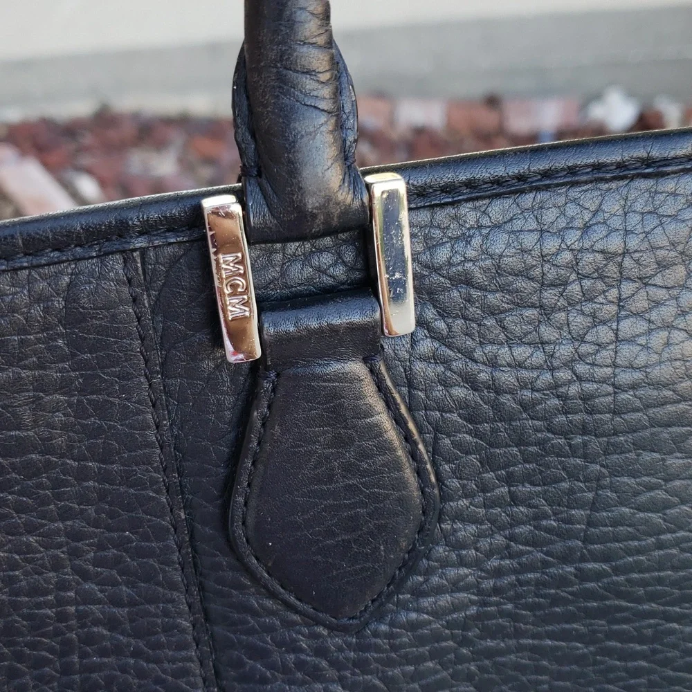 MCM Unisex Black Leather Messenger Laptop Bag Designer Convertible Professional